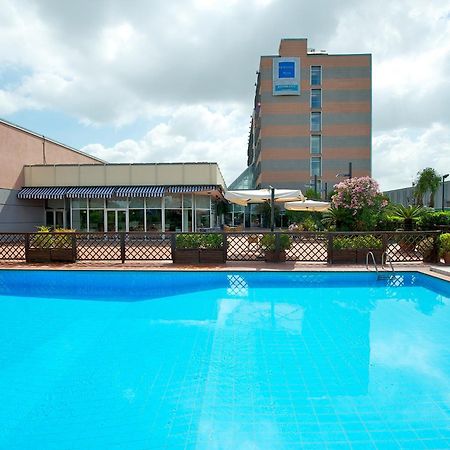 Novotel Caserta Sud Зручності фото