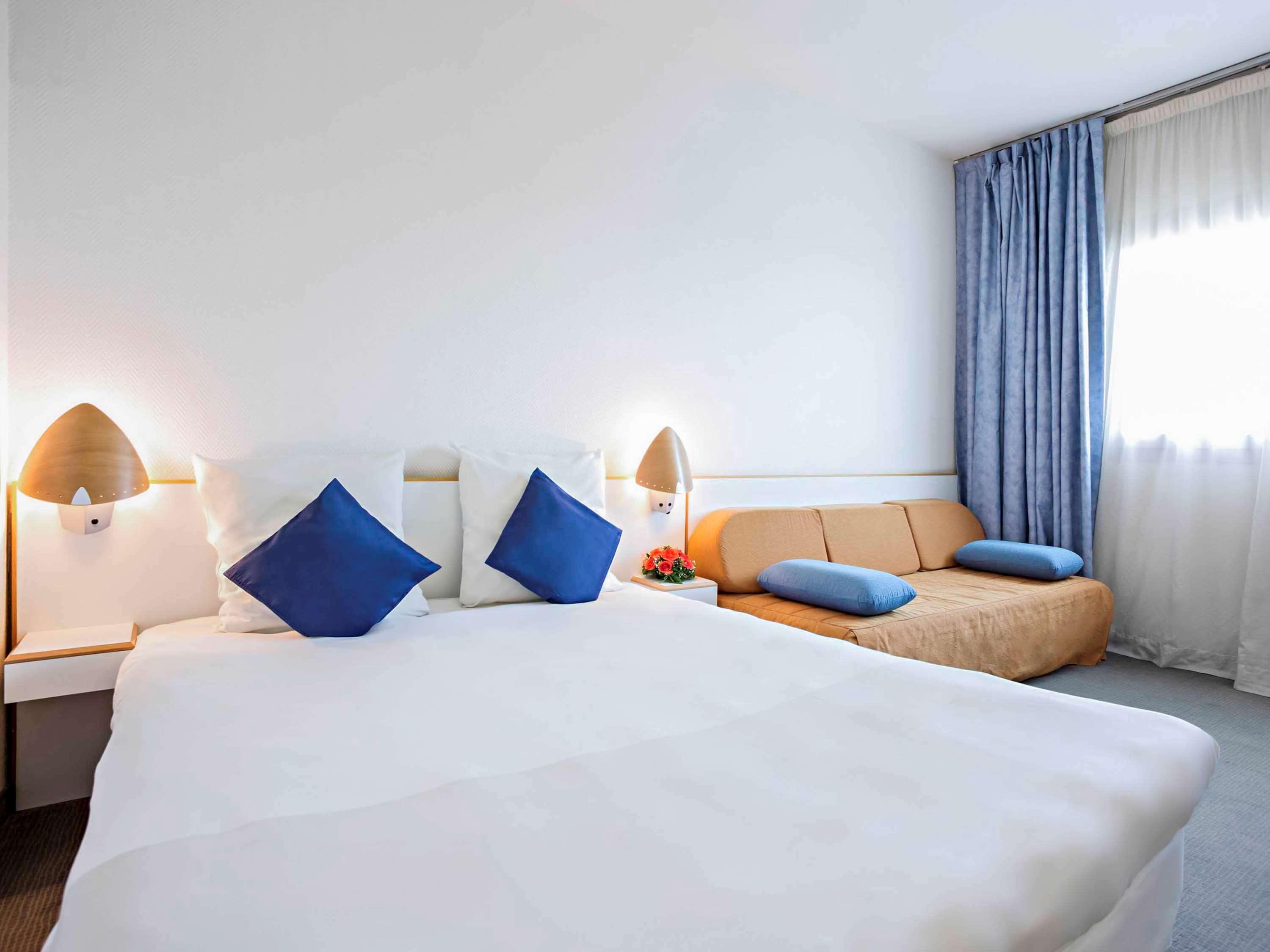 Novotel Caserta Sud Екстер'єр фото