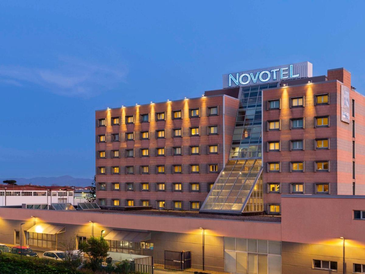 Novotel Caserta Sud Екстер'єр фото