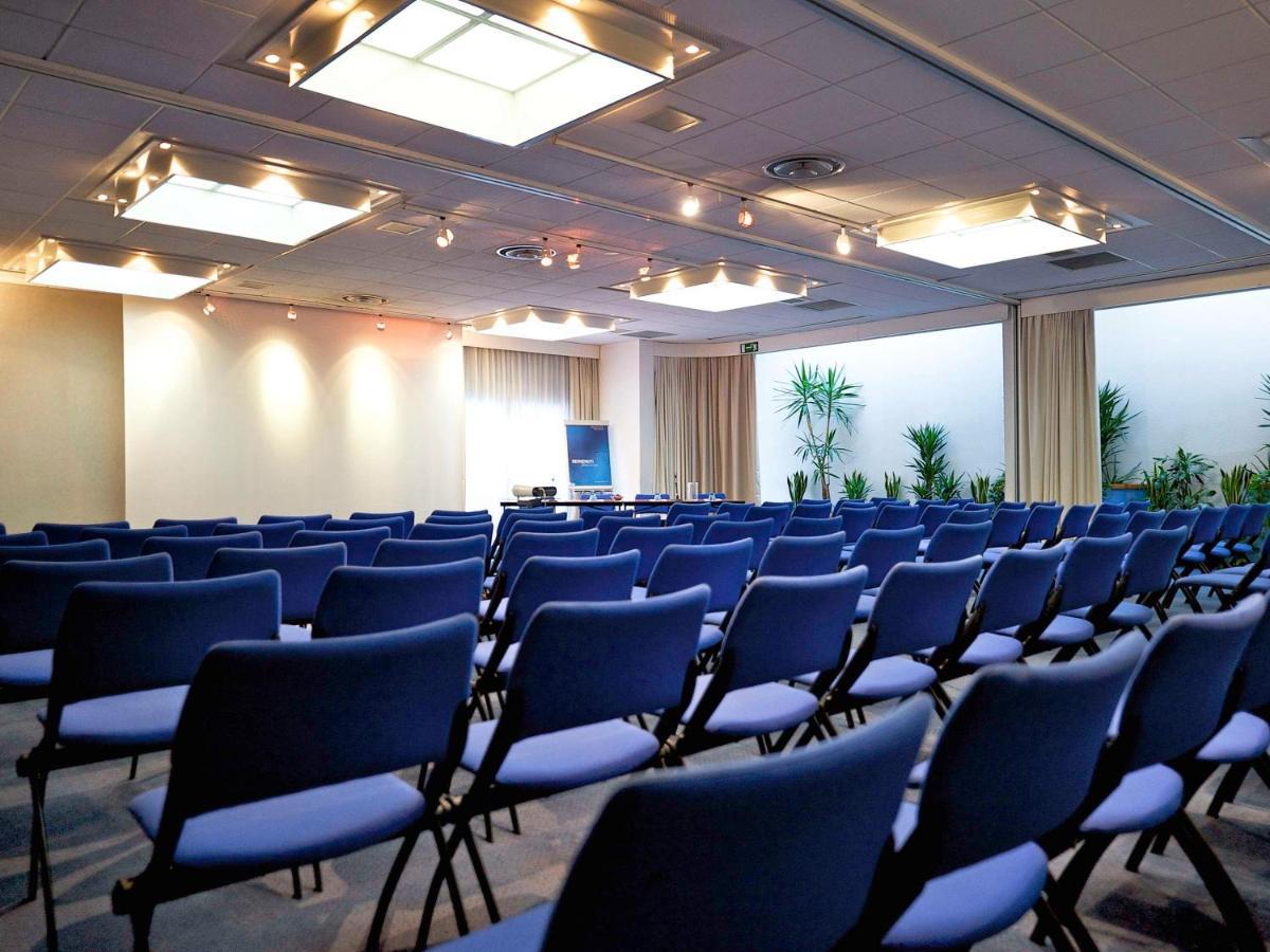Novotel Caserta Sud Бізнес фото