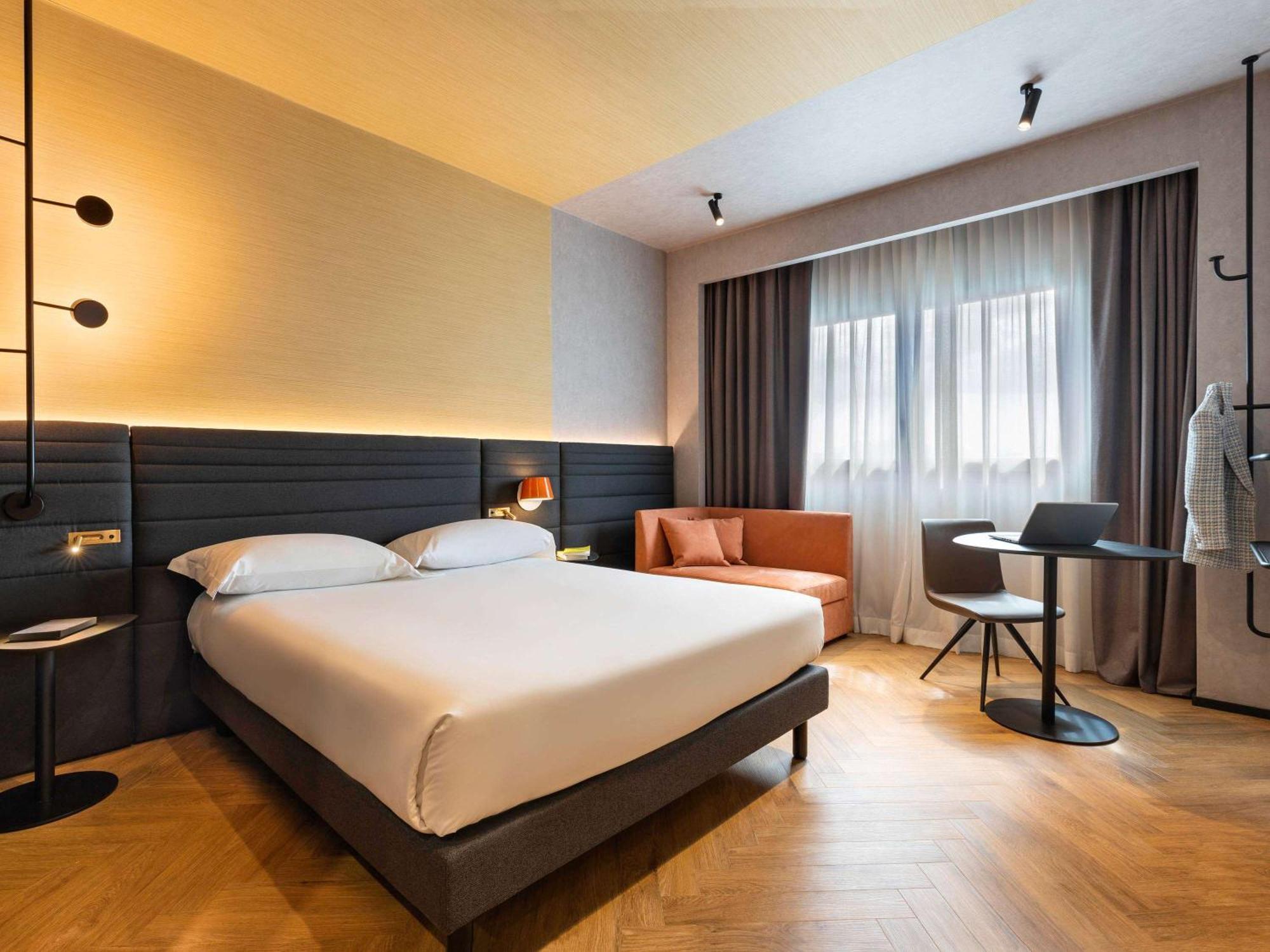 Novotel Caserta Sud Екстер'єр фото