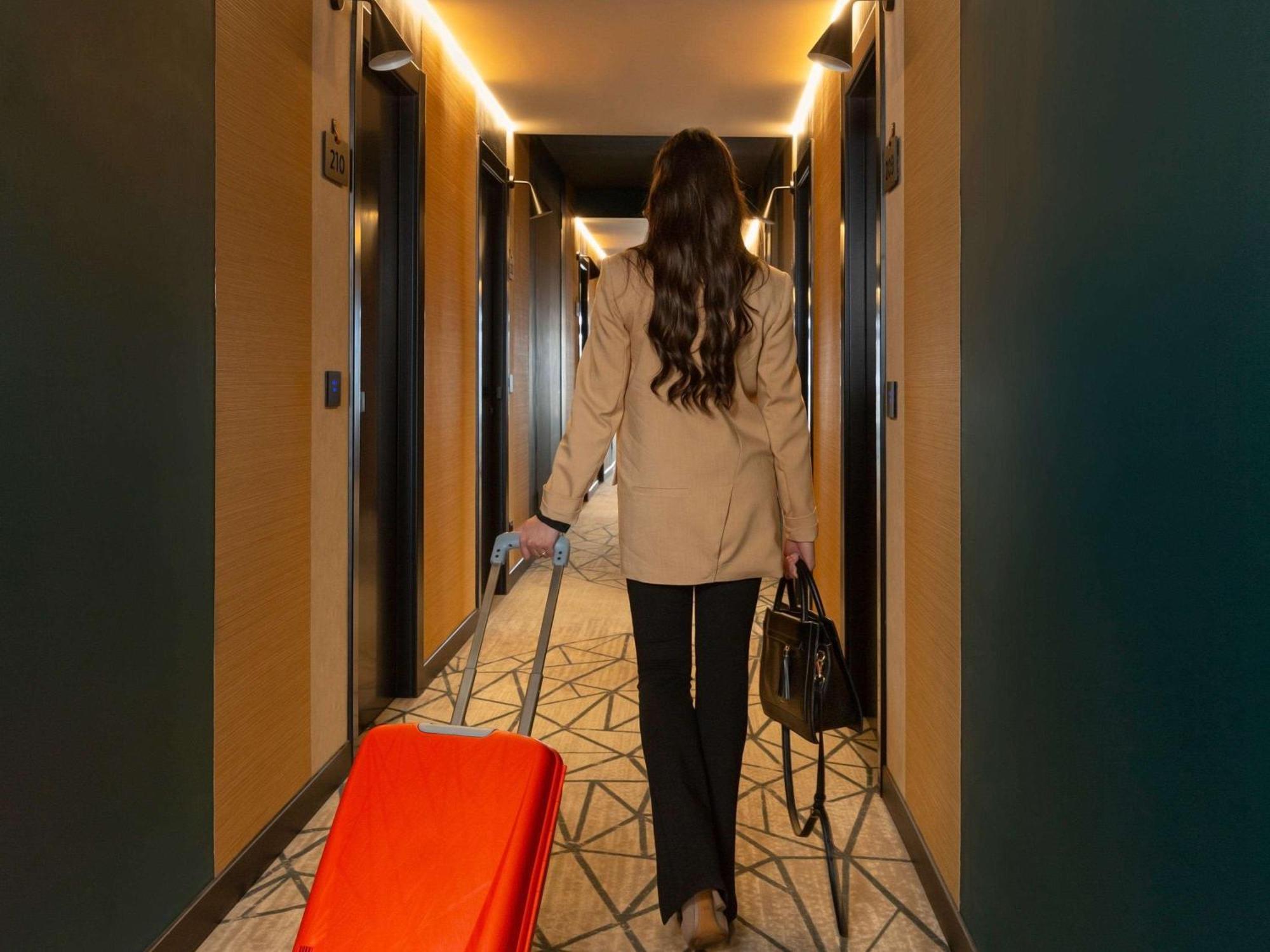 Novotel Caserta Sud Екстер'єр фото